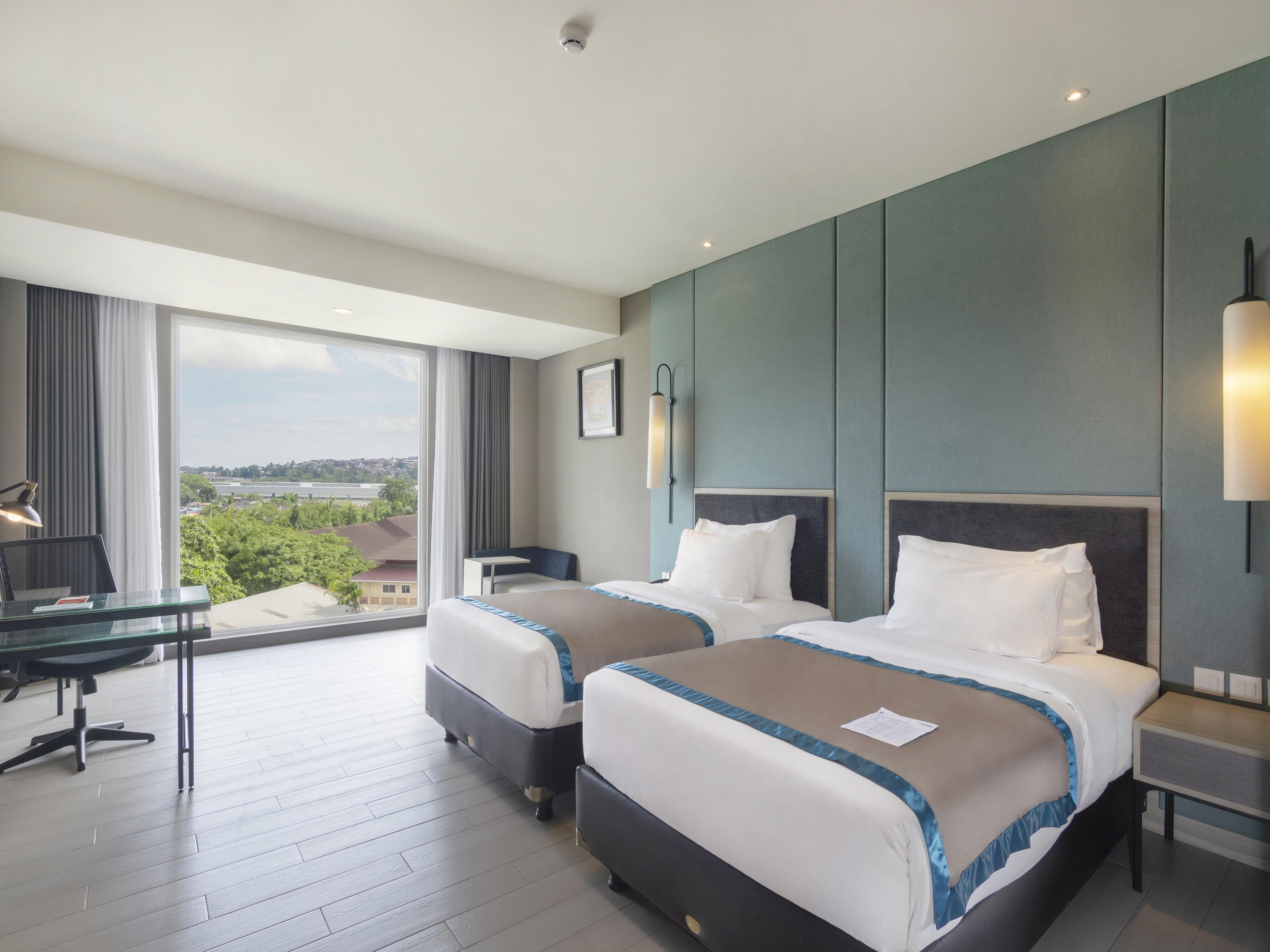 Blue Sky Hotel Balikpapan Exterior foto