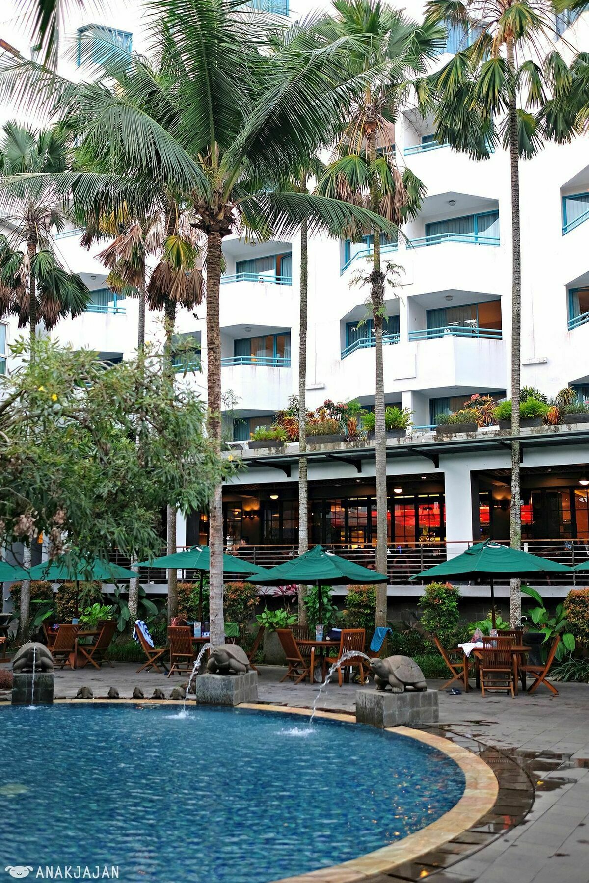 Blue Sky Hotel Balikpapan Exterior foto